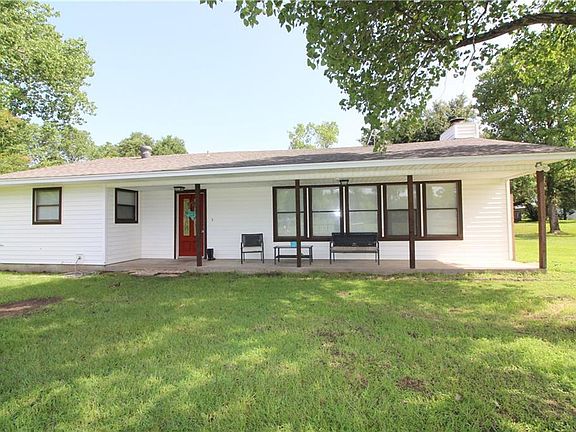 4th image of 11401 Glenn Ln