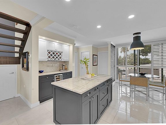 3rd image of 1100 SE 5th Court #63