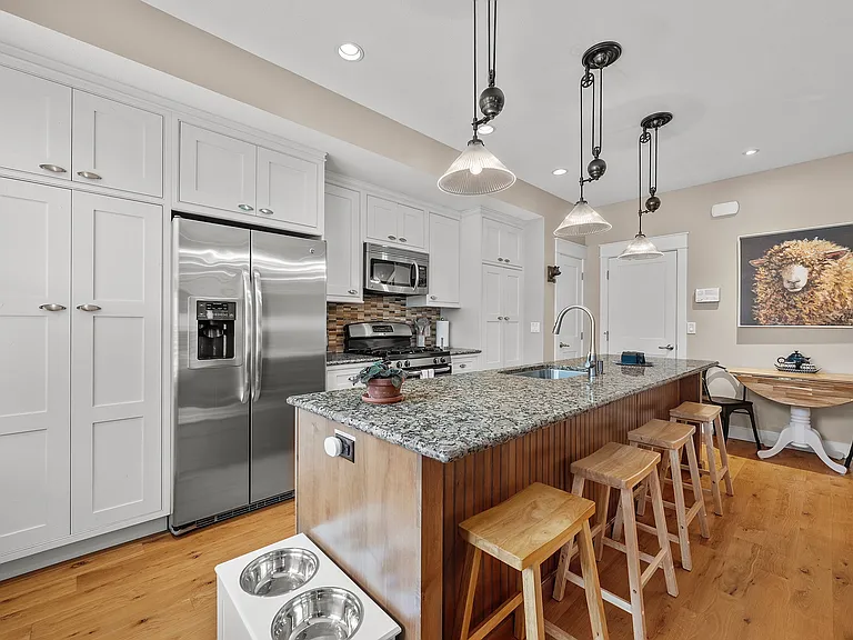 706 Ivy St #2 — Photo 7