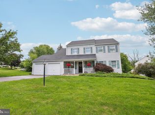 2330 Bromley Dr, Gilbertsville, PA 19525
