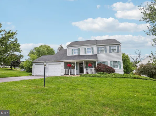 2330 Bromley Dr, Gilbertsville, PA 19525