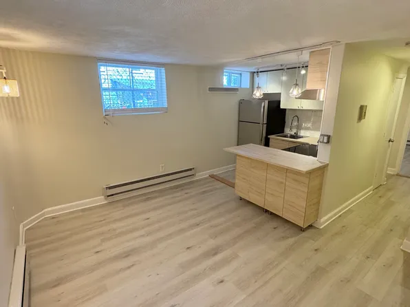 17 Elko St APT 1, Brighton, MA 02135