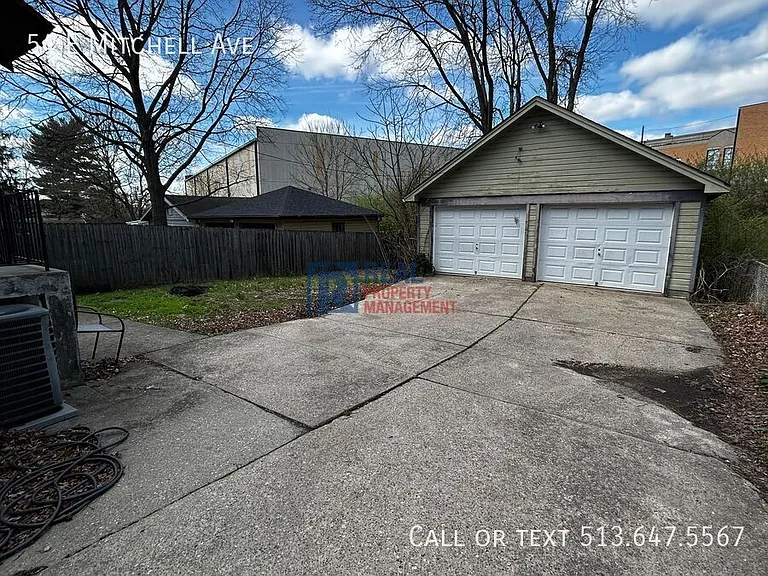 54 E Mitchell Ave — Photo 20