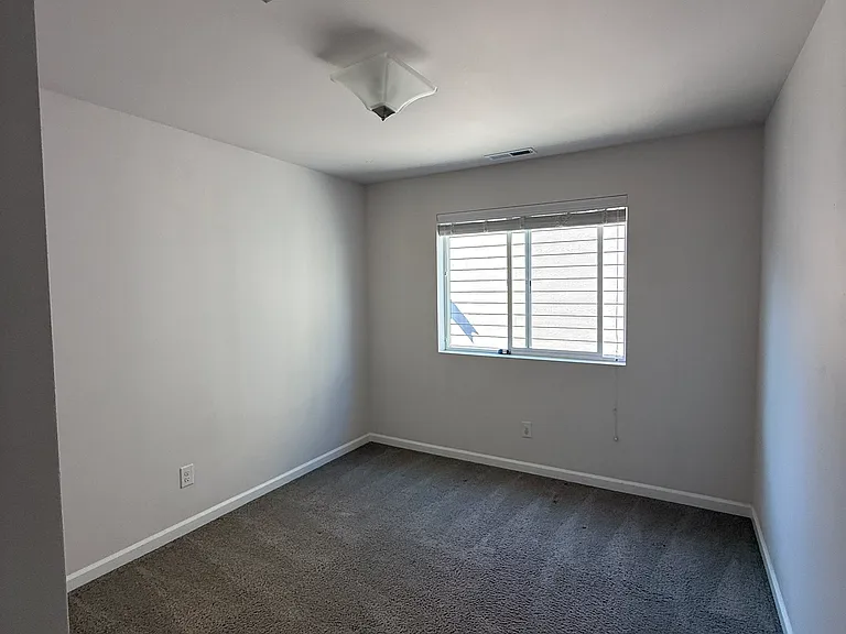 4510 31st Ave SE — Photo 12