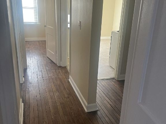 2nd image of 4522 N Teutonia Ave #1