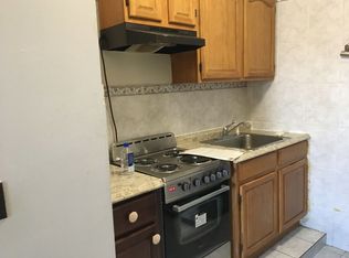 110B Nassau Ave #3F, Brooklyn, NY 11222