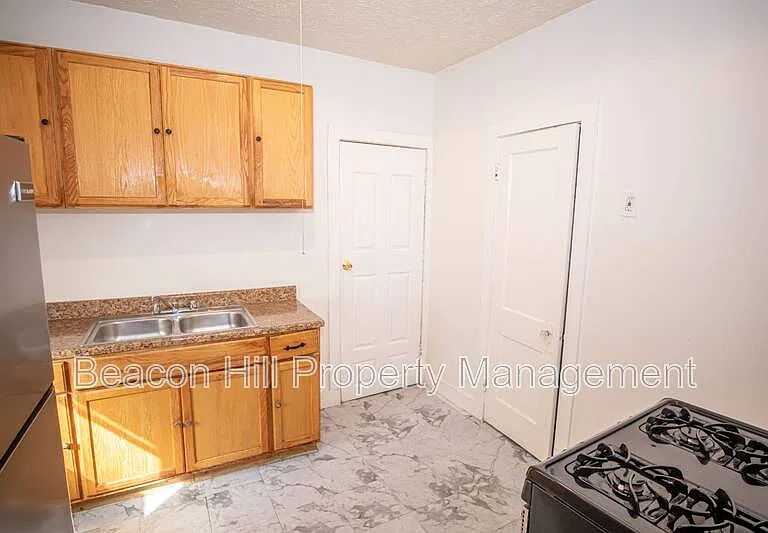 14015 Idarose Ave — Photo 3