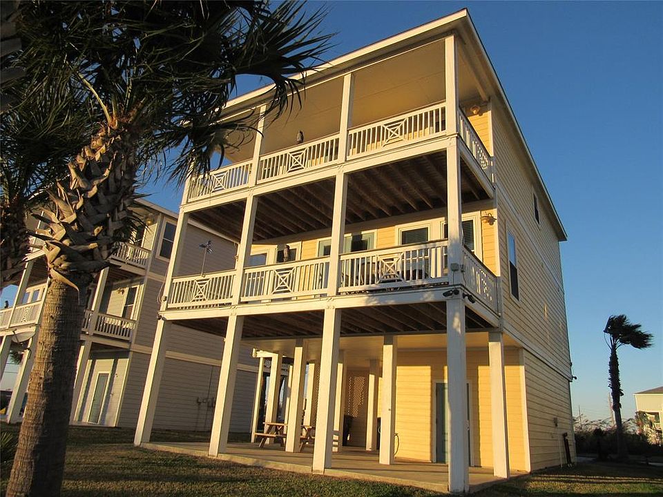 1st image of 4106 King Rail Cir