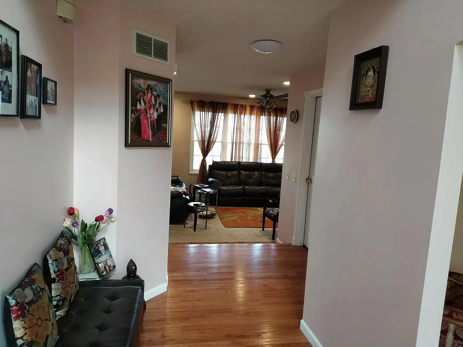 4 bed, 3.5 bath, 2949 sqft, $3,000 — Photo 3