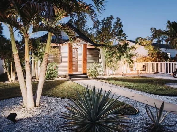 5105 28th Ave S, Gulfport, FL 33707