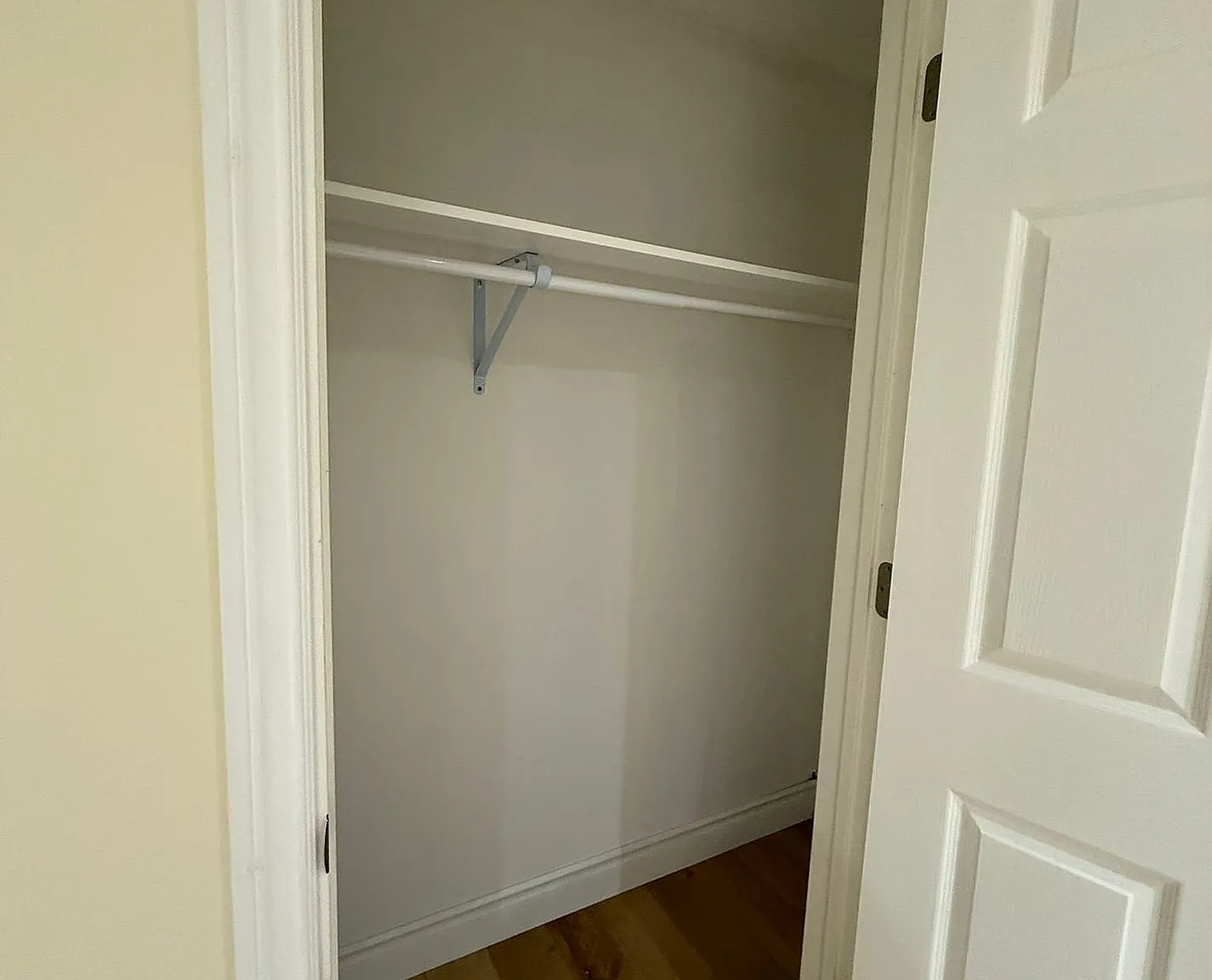 3 bed, $2,350 — Photo 4