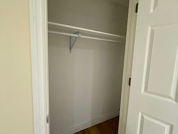 4th image of 64 Walden St #Basement