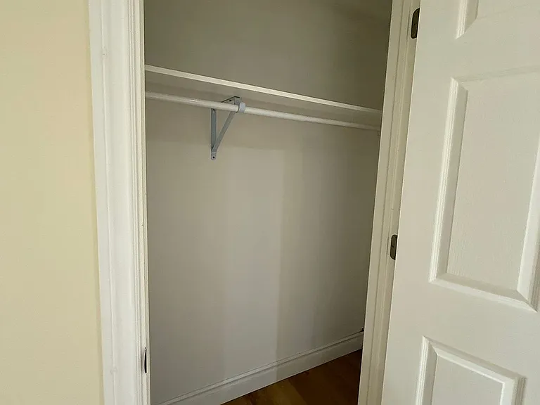 64 Walden St #BASEMENT — Photo 4
