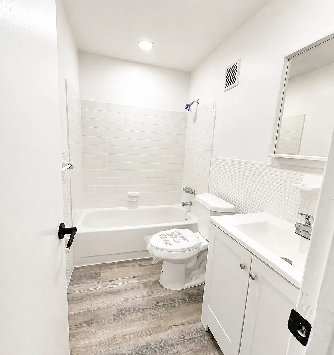 465 Ali Baba Avenue - 2 — Photo 3