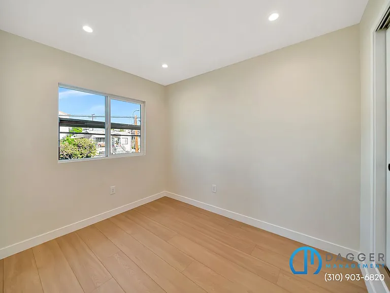 2800 Winter St #3 — Photo 13