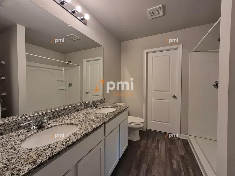255 Hawthorn Trl — Photo 12