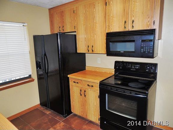 3rd image of 1668 Spring Garden Ct #1668