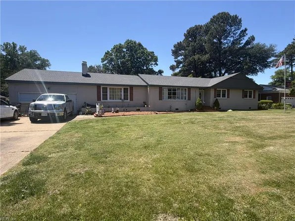 4701 Thoroughgood Dr, Virginia Beach, VA 23455