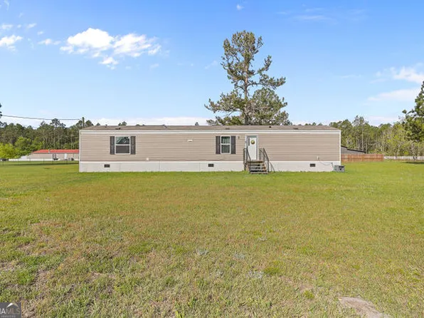 223 Primrose Ln, Baxley, GA 31513
