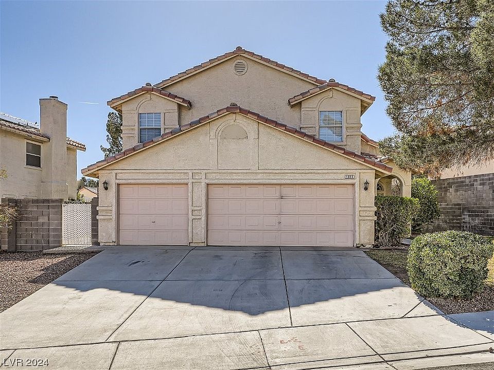 1st image of 1911 Coralino Dr