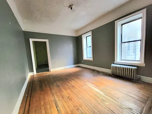 Rented by HFF Realty LLC | media 1