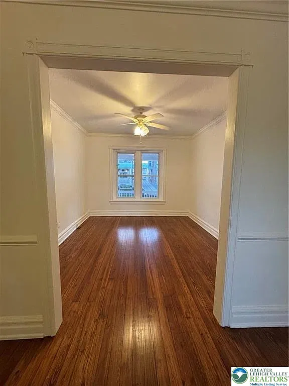 4 bed, 1.5 bath, 1626 sqft, $2,200 — Photo 4
