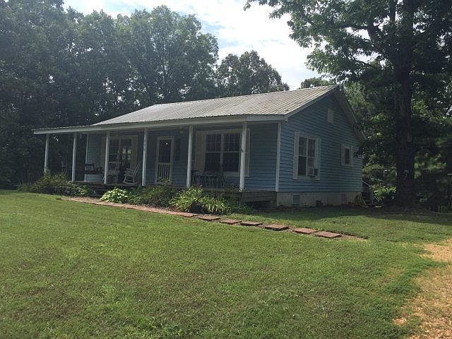1st image of 690 County Road 41