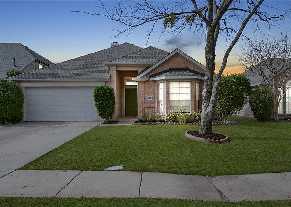 1st image of 2816 Dunbar Dr