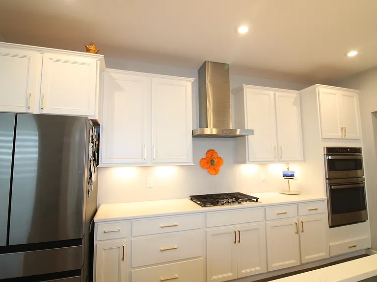 818 Memsie Dr — Photo 13