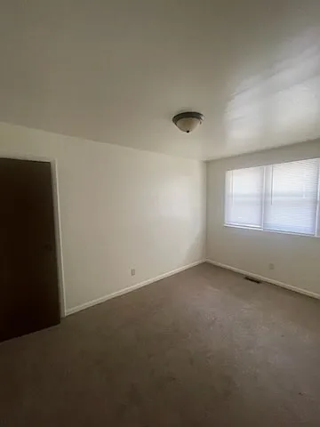 3550 Astor Ave — Photo 4