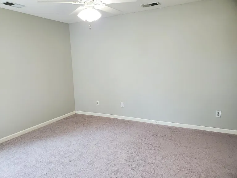 1147 Barn Swallow Ln — Photo 16