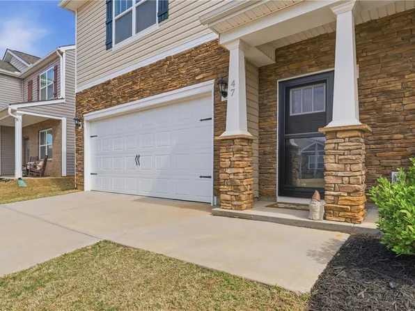 47 Oak Edge Ln, Greer, SC 29651