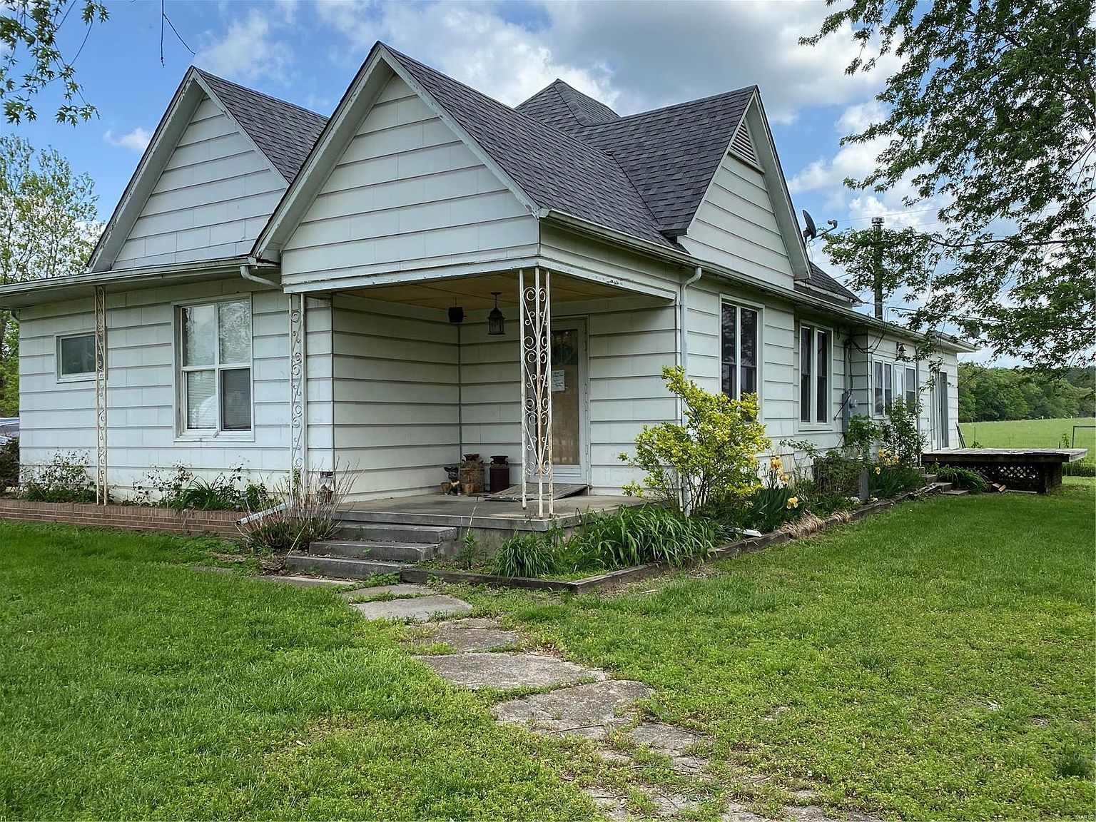 308 E Blue Bird Ln, Leasburg, MO 65535 Zillow