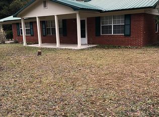 138 W Cleveland St, Nahunta, GA 31553
