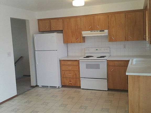 5th image of 707 E Walton Ave #709