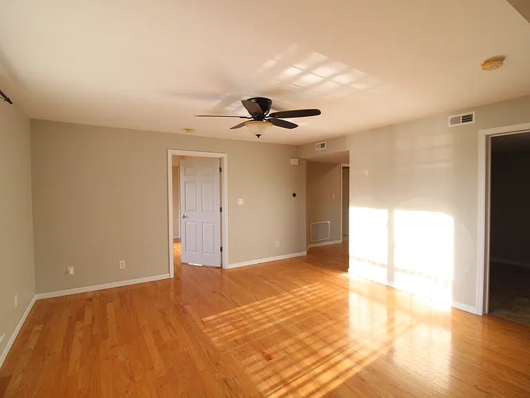 5123 Welsh Dr — Photo 12