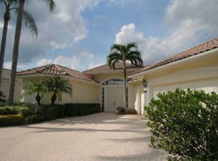 8893 Lakes Blvd, West Palm Beach, FL 33412