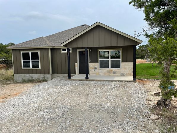 1668 Golf Dr