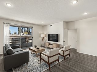 Noho Huston, North Hollywood, CA 91601