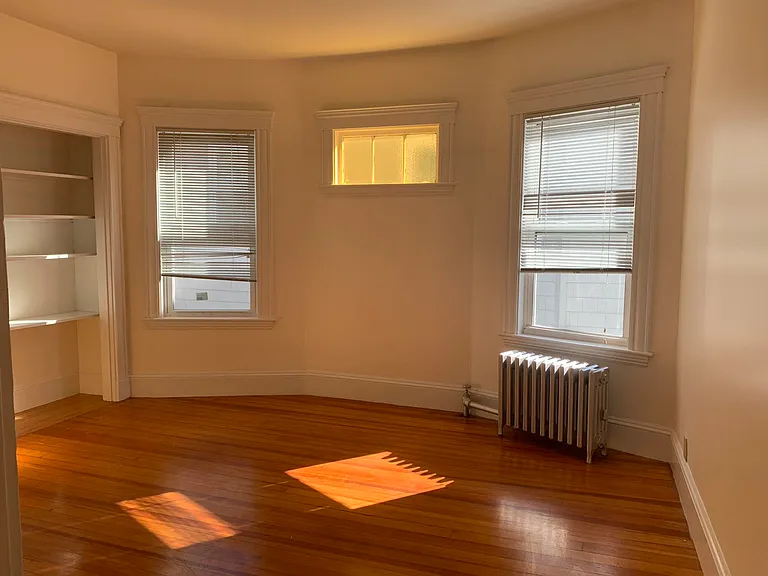 52 Percival St #1 — Photo 7