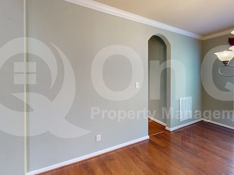 5836 Windy Meadow Ln — Photo 8