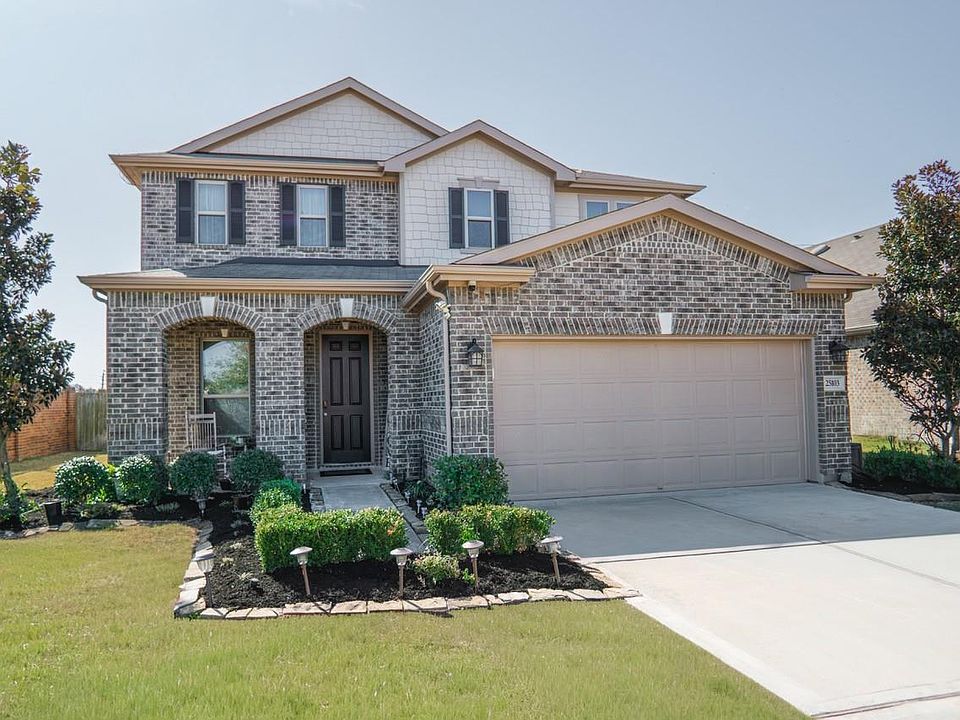 1st image of 25103 Farmdale Ln