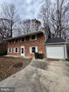 6200 Erman Ct, Burke, VA, 22015