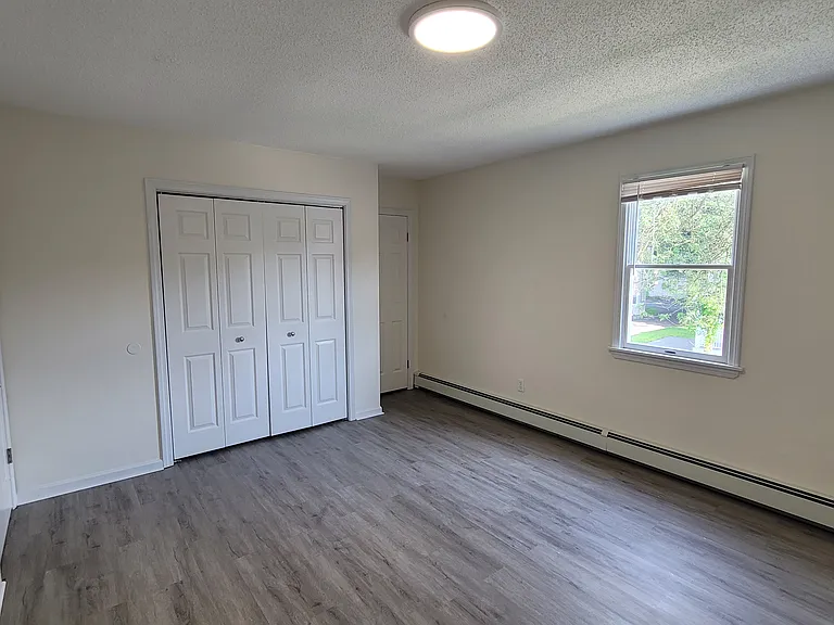 8 William St #2 — Photo 7