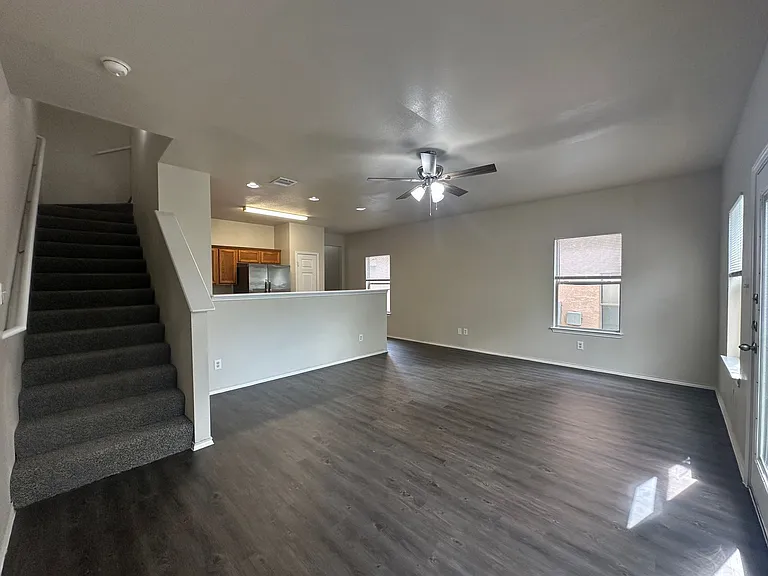 5730 Golf Hts #1 — Photo 3