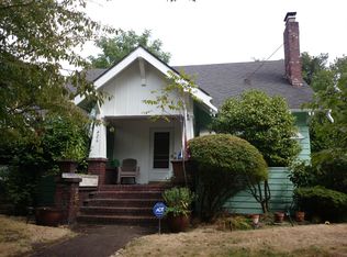 426 30th Ave S, Seattle, WA 98144