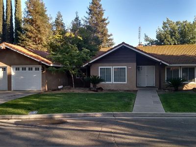 2420 W 3rd St, Madera, CA, 93637
