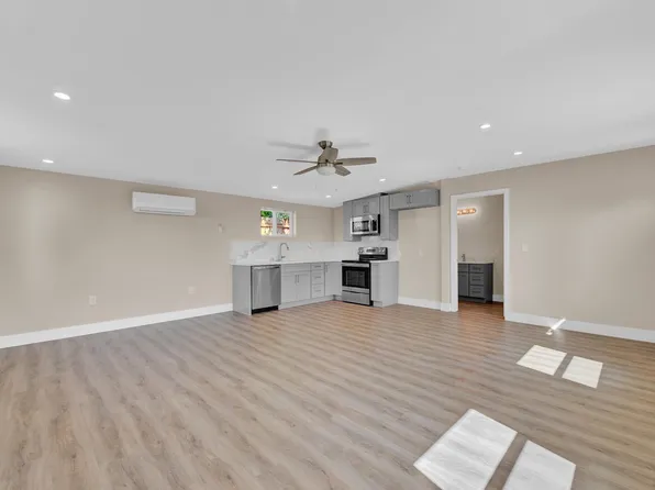 105 Laurel St #B, Vacaville, CA 95688