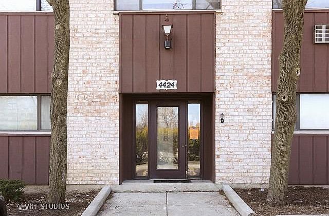 1st image of 4424 Arbor Cir APT 6