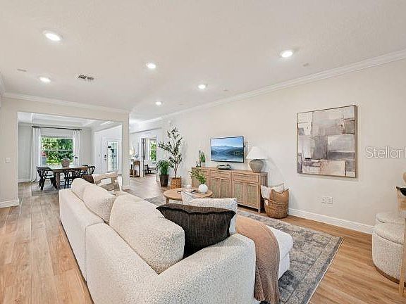 5th image of 13 Sandpine Ct W